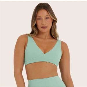Set Active Airluxe Breathe Contrast Wrap Bra